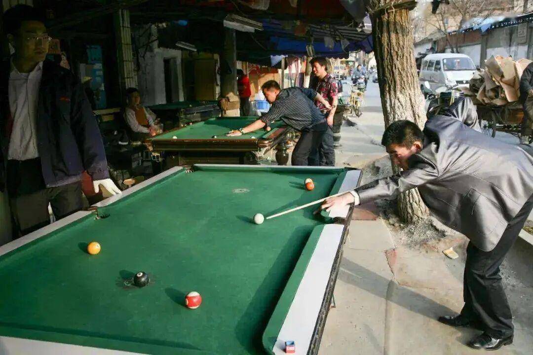 ：被嫌弃的县城“土味”运动为何又火了？一年新开40000家市场规模突破千亿(图4)